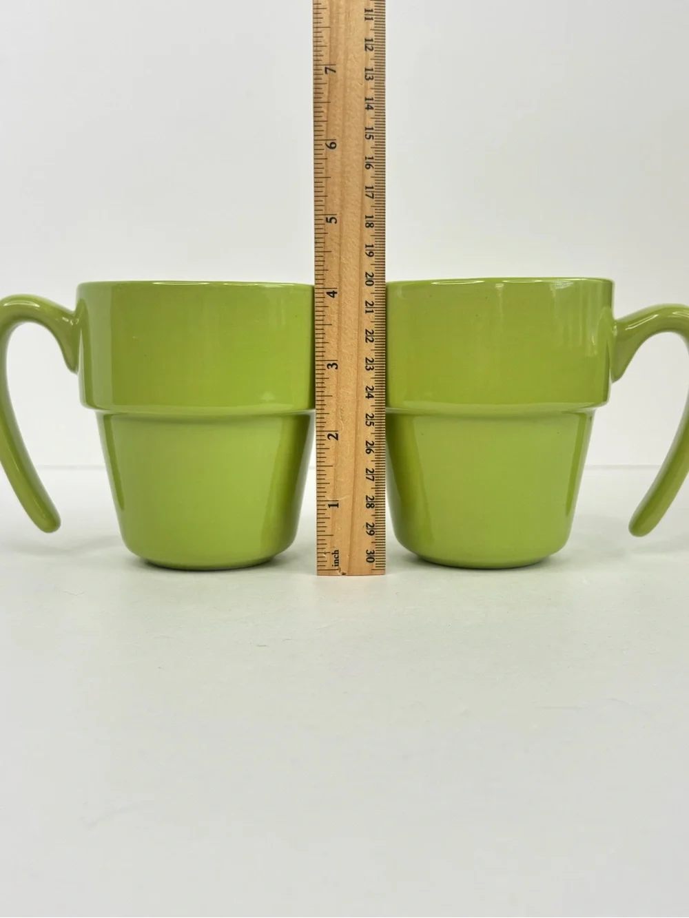 Royal Norfolk Light Avocado Green Ergonomic Stackable Ceramic Coffee Mugs Set-2